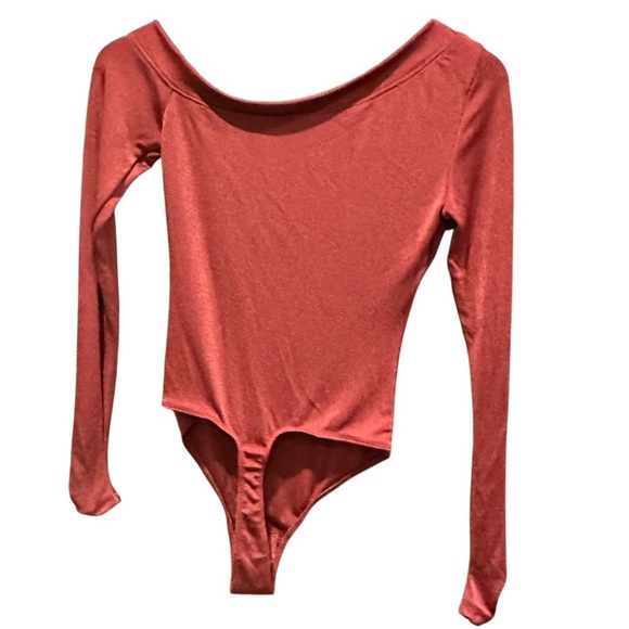 NWT Free People That's Hot Bodysuit Off The Shoulder Red Clover Size Small NEW - Picture 6 of 10